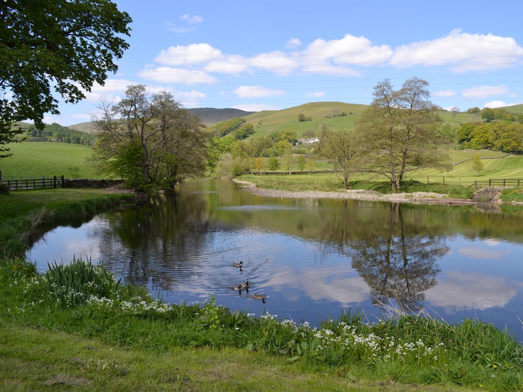 River View Cottage Стейвли Экстерьер фото